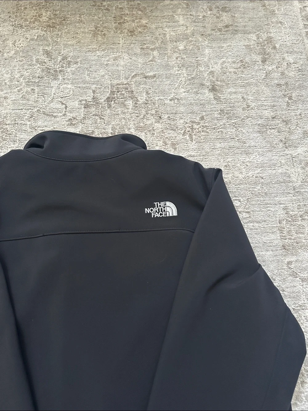 The North Face Men’s Large Black Apex  Jacket.